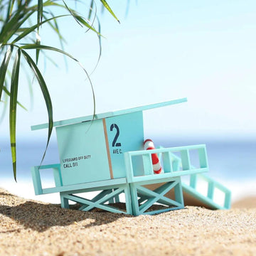 Malibu lifeguard beach tower